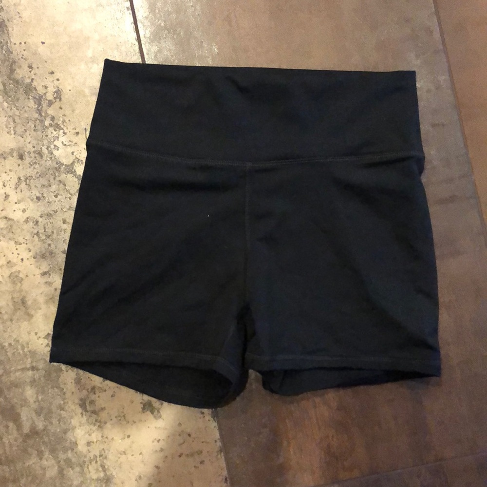 Fabletics Booty shorts